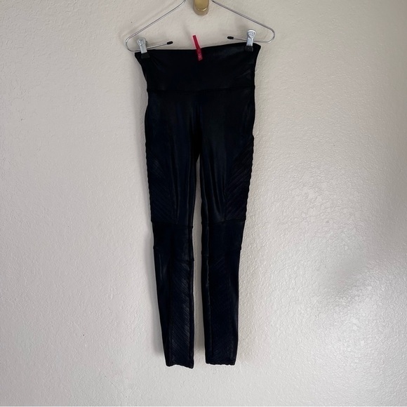 Spanx Faux Leather Moto Leggings size small - Picture 10 of 16